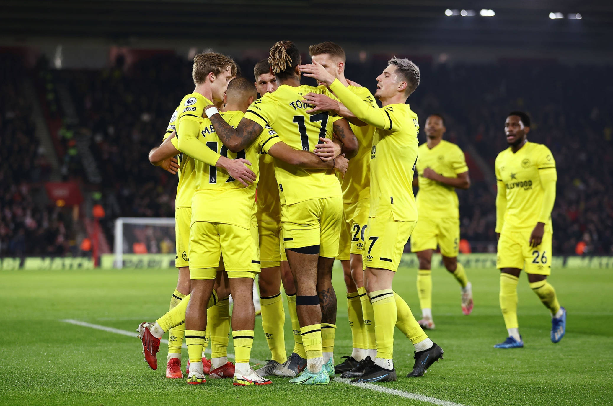 能泳池和高 能泳池和高